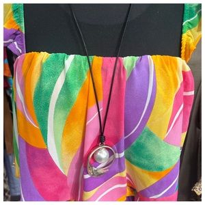 Absolutely Fabulous Unique Black Leather Chain Pearl Drop Paris Necklace